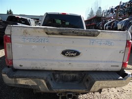 2017 Ford F-250 XL White Crew Cab 6.2L Flex AT 2WD #F22972